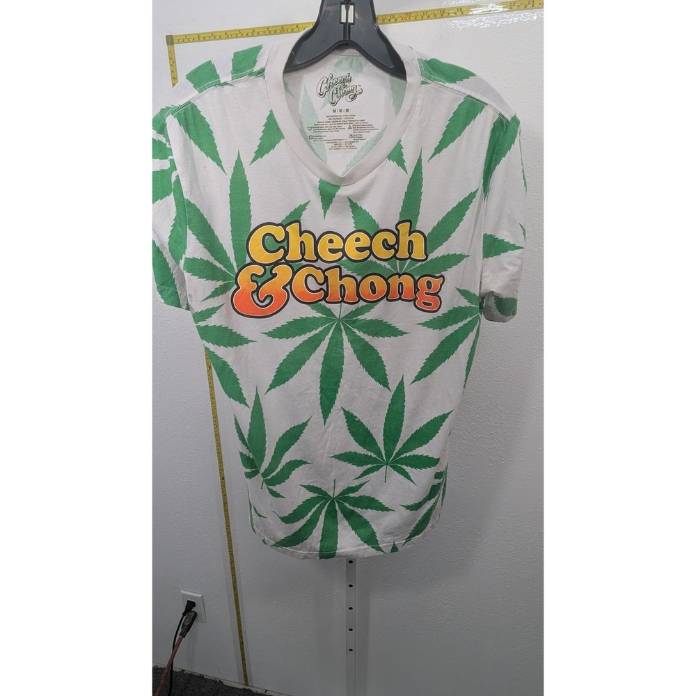 Cheech & Chong Mens White Green All Over Pot Leaf Graphic V-Neck T-Shirt Medium‎